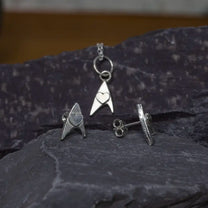 Sterling Silver Star Trek Delta Pendant & Earrings Set - Trekkie Gift