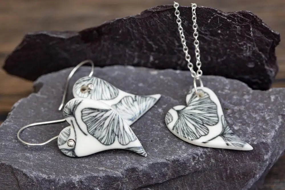 Porcelain Heart Ginkgo Print Earrings & Pendant Set