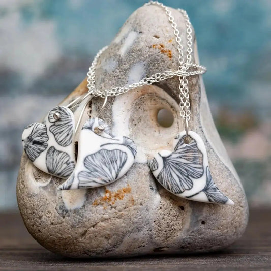 Porcelain Heart Ginkgo Print Earrings & Pendant Set