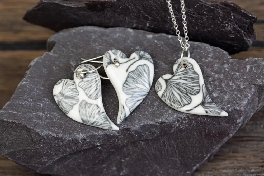 Porcelain Heart Ginkgo Print Earrings & Pendant Set